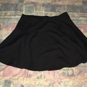 Gap skirt